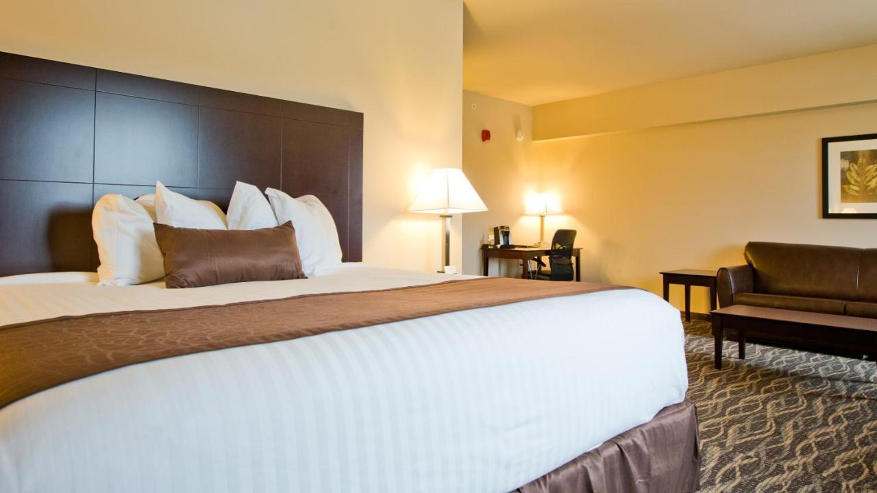 Cobblestone & - Hotel 3*
